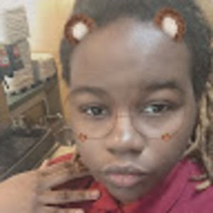 Meet your Posher, Marissa